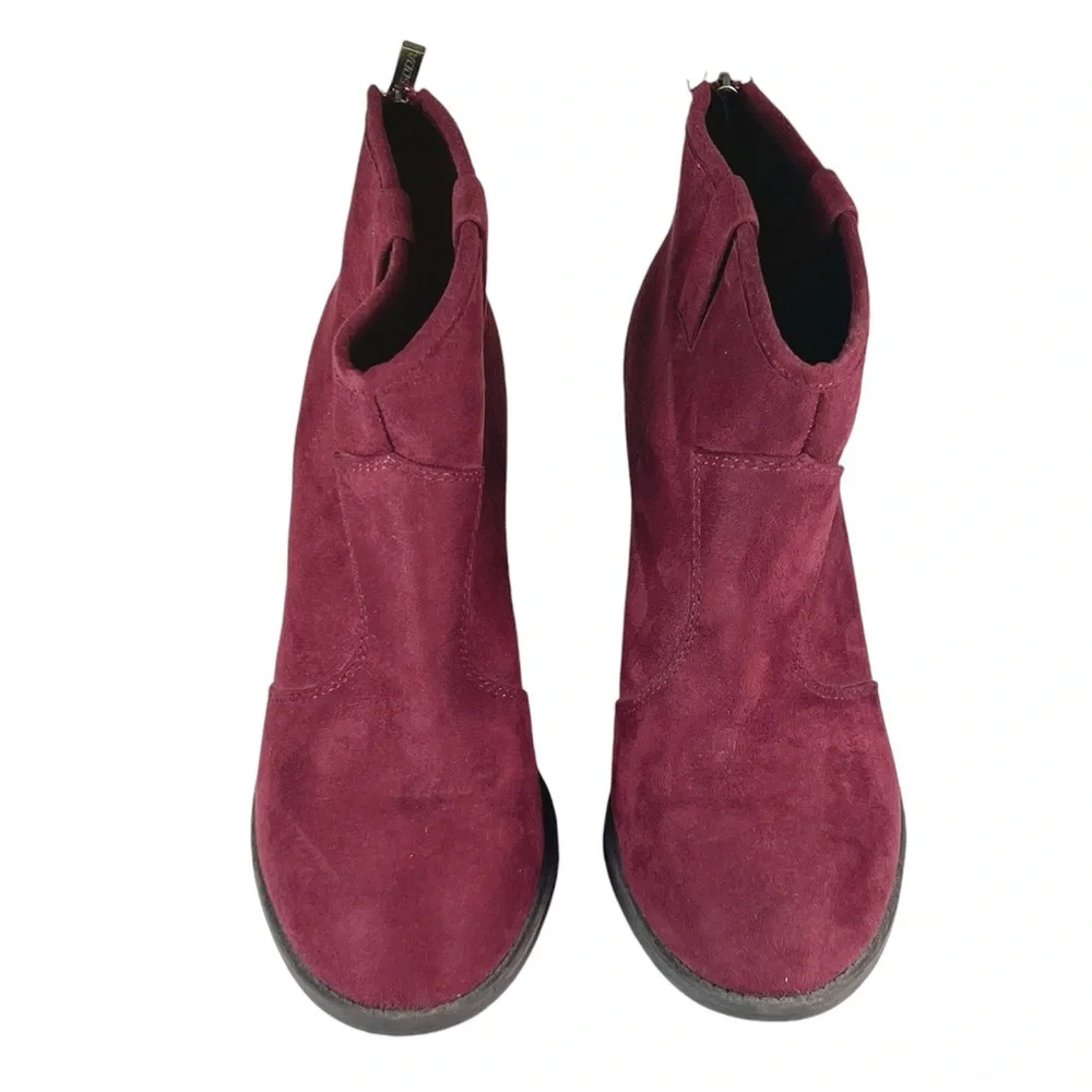 Soda Western Faux Suede Ankle Boots Size 10 in Burgundy Fall / Autumn Bo…